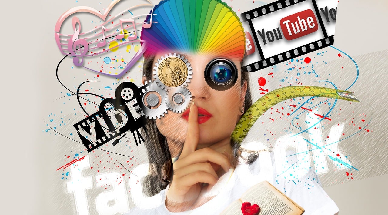 Blog_vs_social_media_YouTube Social media marketing includes YouTube and Facebook